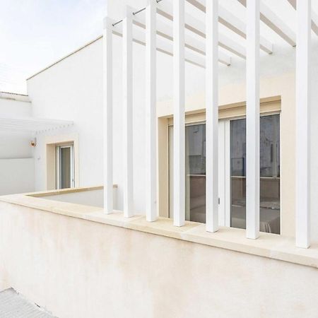 Dimora Dei Maestri-Camera Con Veranda E Bagno Privati Феллине Экстерьер фото