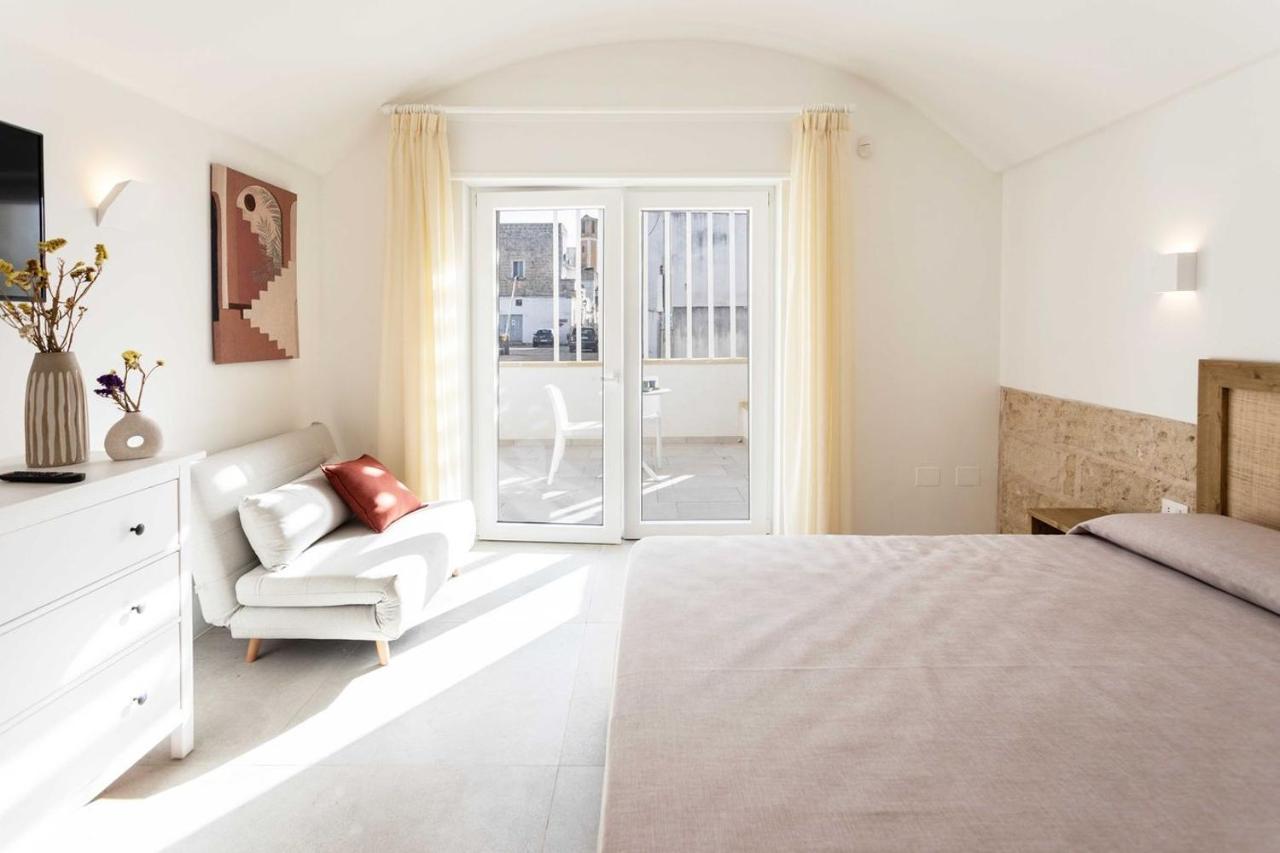 Dimora Dei Maestri-Camera Con Veranda E Bagno Privati Феллине Экстерьер фото