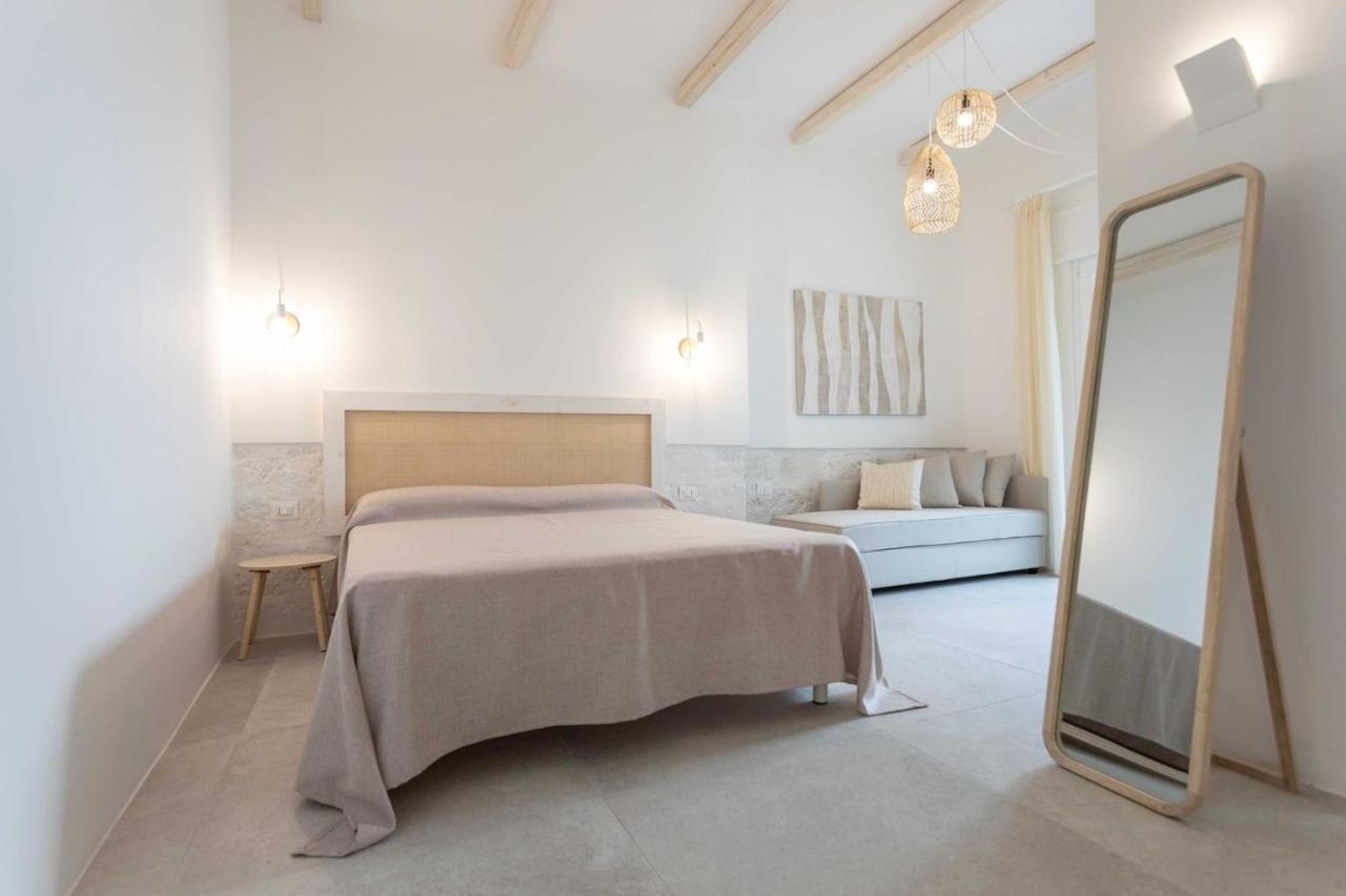 Dimora Dei Maestri-Camera Con Veranda E Bagno Privati Феллине Экстерьер фото