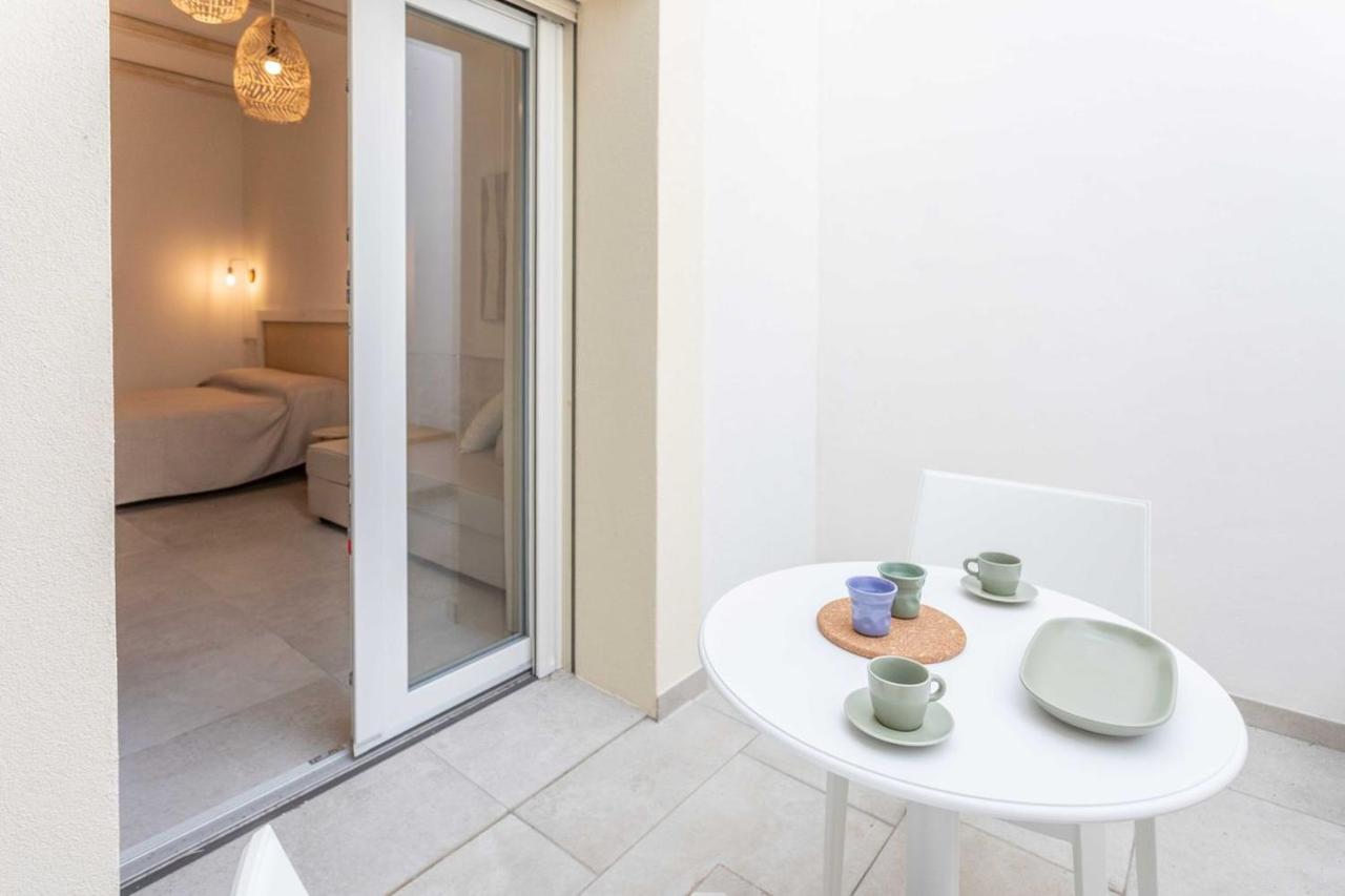 Dimora Dei Maestri-Camera Con Veranda E Bagno Privati Феллине Экстерьер фото