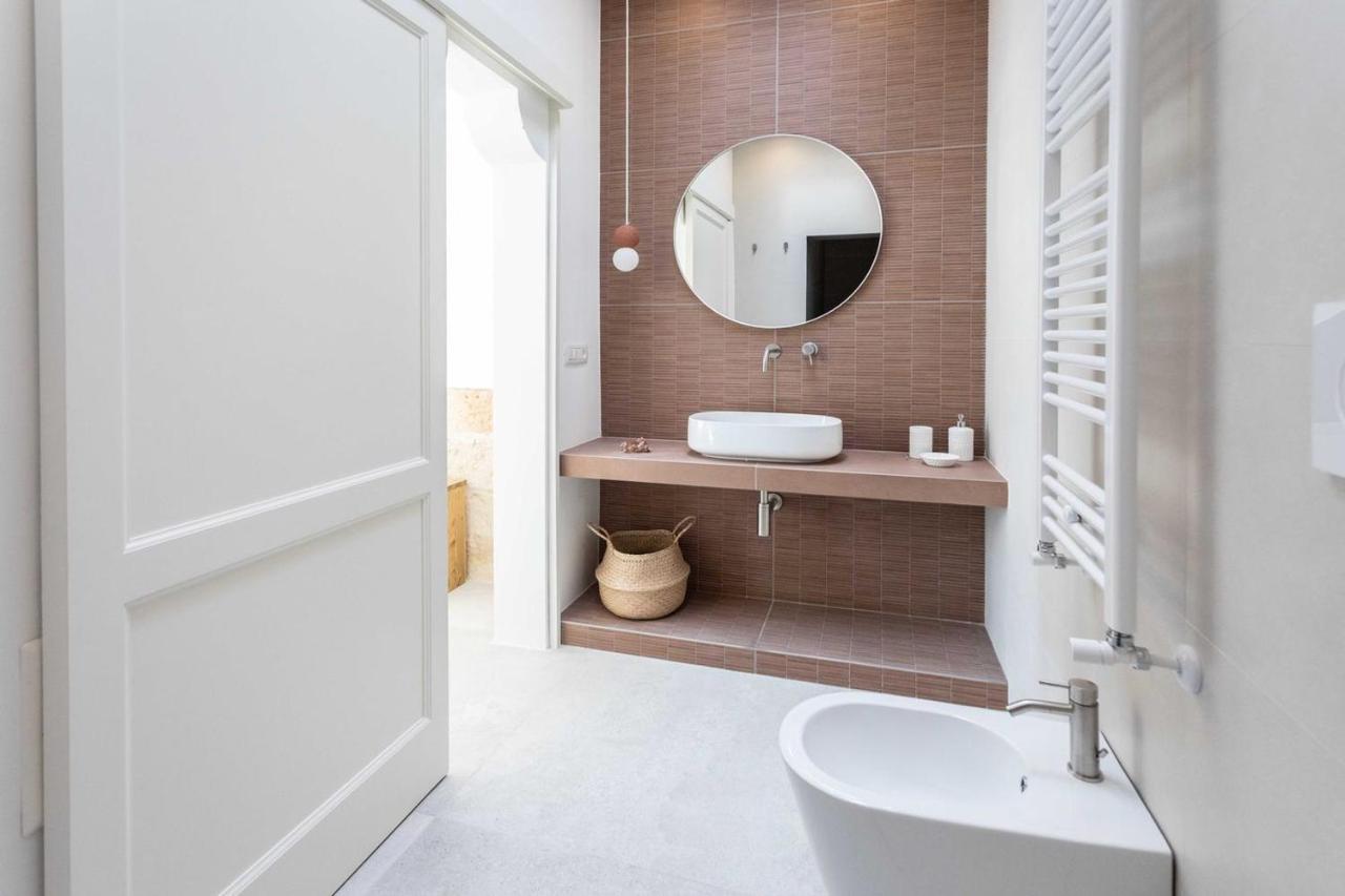 Dimora Dei Maestri-Camera Con Veranda E Bagno Privati Феллине Экстерьер фото